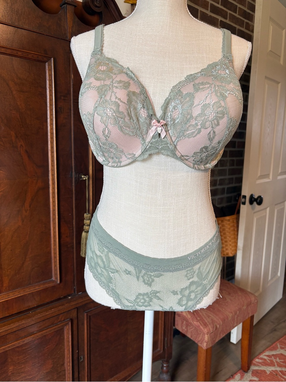 Victoria's Secret Sage Green Lace Underwire Bra & Lace Brief